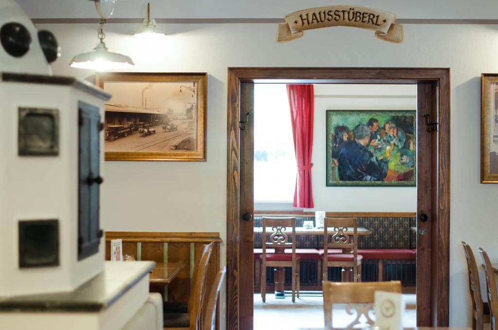 Отель Thalinger Hof Kronstorf Экстерьер фото